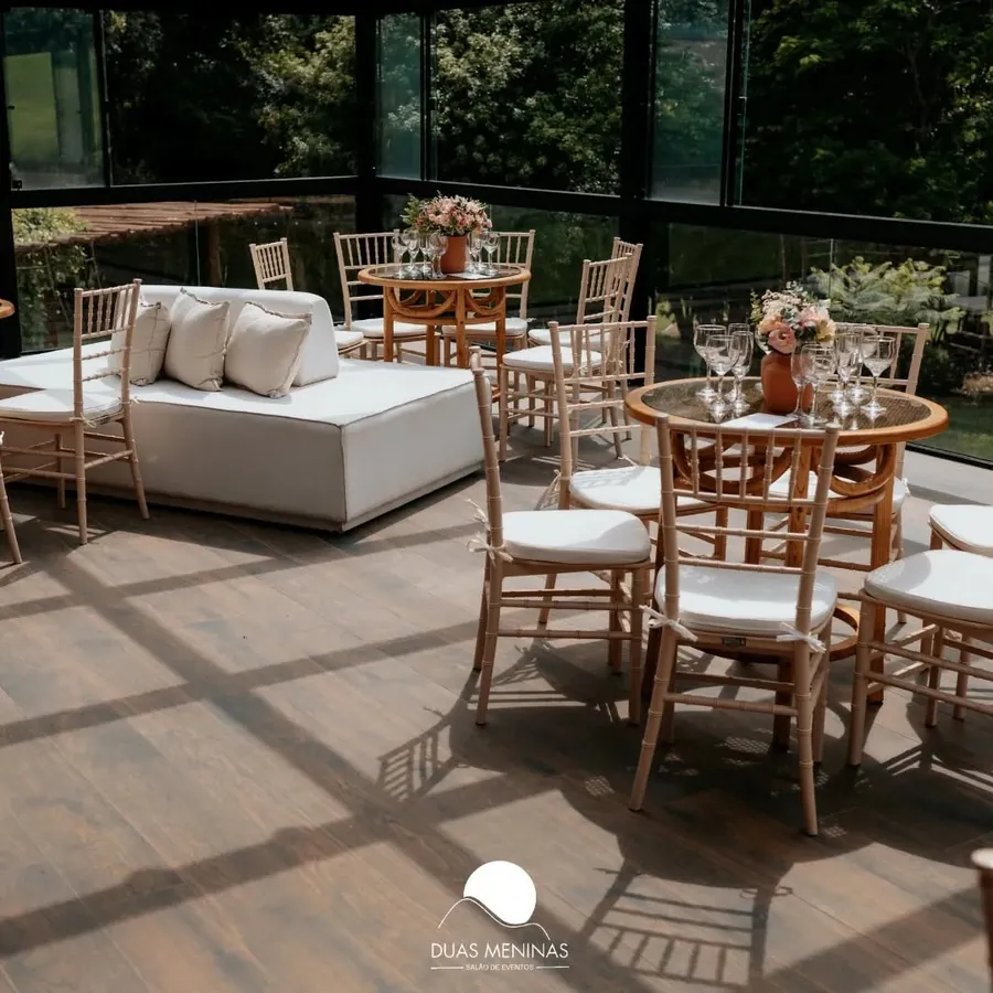 Ambiente interno do Salão de Eventos Duas Meninas